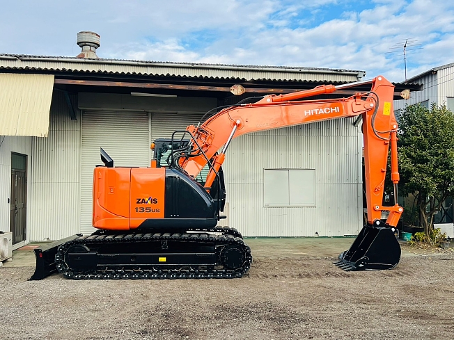 日立建機 ZX135US-5B | 埼玉県の油圧ショベル(ユンボ) | BIGLEMON