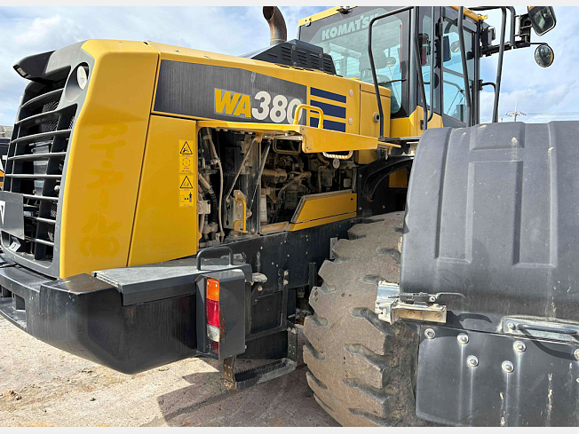 コマツ WA380-8 | 兵庫県のタイヤショベル(ホイールローダー