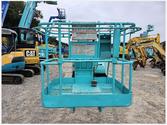 前田製作所 HF120-2 | 茨城県の自走式高所作業車 | BIGLEMON（ビッグ