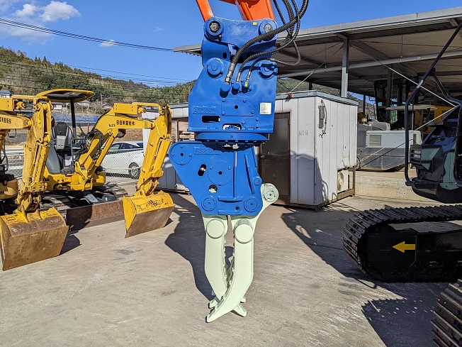 あ HITACHI ZX135US-6 (Excavators) at Oita, Japan | Buy used Japanese