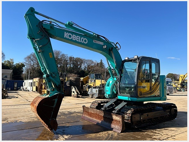 KOBELCO SK135SR-5 (Excavators) at Osaka, Japan | Buy used Japanese