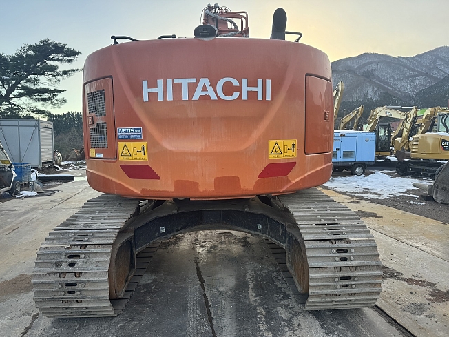 HITACHI ZX225US-6 (Excavators) at Tochigi, Japan | Buy used