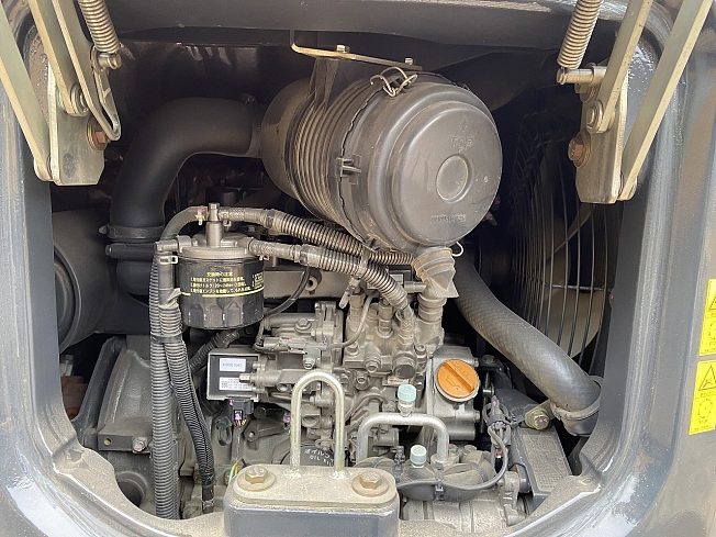 日立建機 ZX30UR-5B | 栃木県のミニ油圧ショベル(ミニユンボ