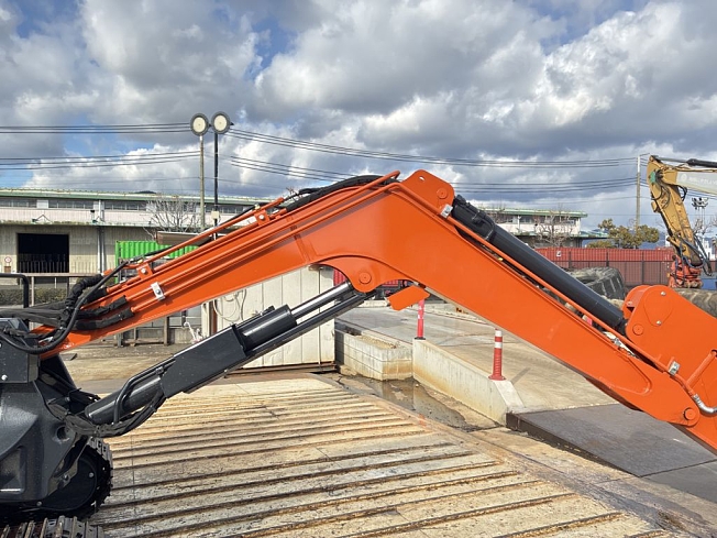 日立建機 ZX50U-5B | 兵庫県のミニ油圧ショベル(ミニユンボ