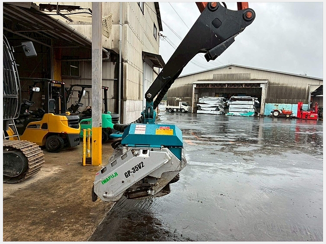 HITACHI ZX135US-6 (Forestry machinery) at Okayama, Japan | Buy