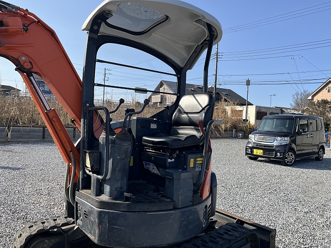 日立建機 ZX20UR | 神奈川県のミニ油圧ショベル(ミニユンボ