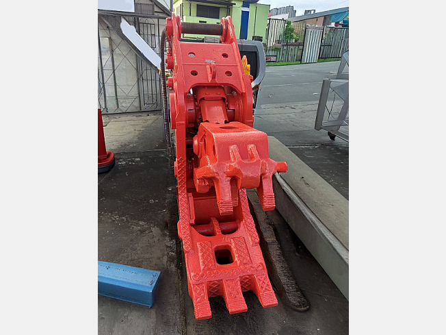 日本ニューマチック 小割機 | 大阪府のアタッチメント(建設機械