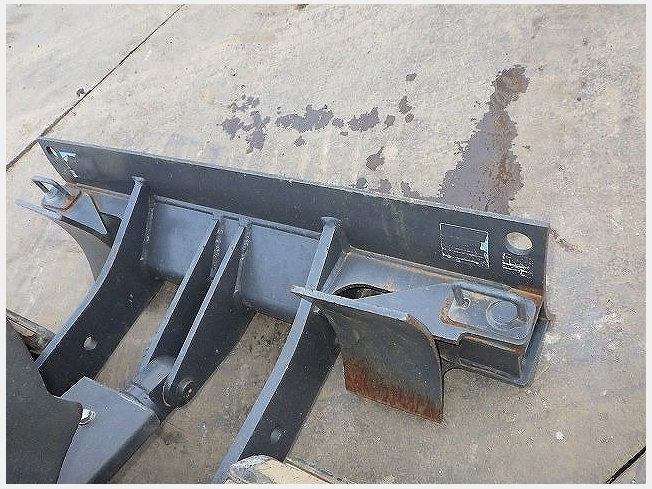 日立建機 ZX17U-5A | 千葉県のミニ油圧ショベル(ミニユンボ