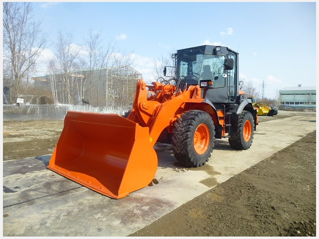 日立建機 ZW140 | 北海道のタイヤショベル(ホイールローダー