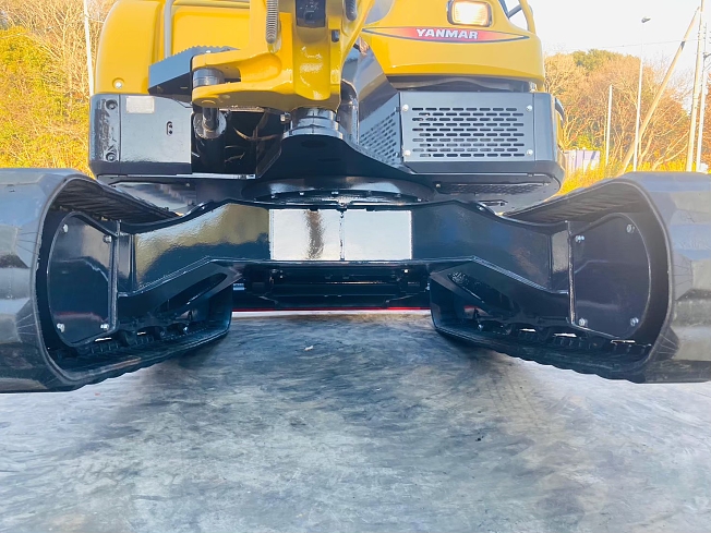 YANMAR ViO40-5B ｷｬﾉﾋﾟｰ仕様 (Mini excavators) at Chiba, Japan | Buy