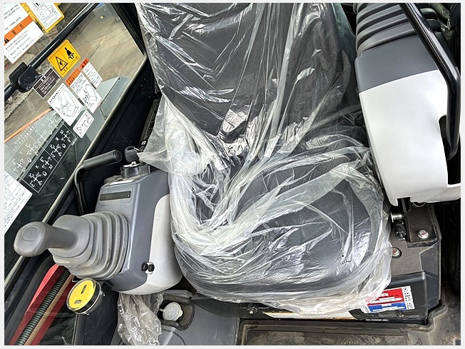 日立建機 ZX40UR-5B | 大阪府のミニ油圧ショベル(ミニユンボ