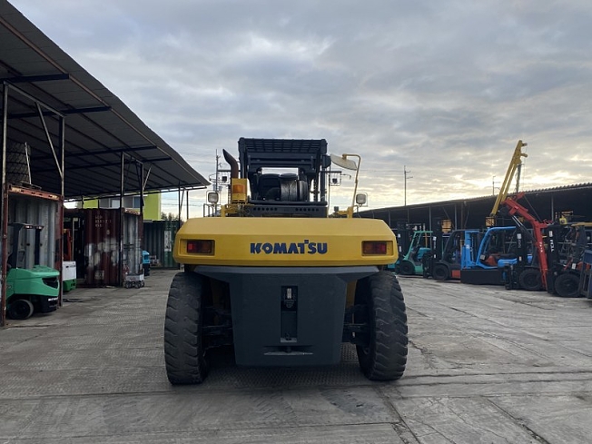 KOMATSU FD200-7 (Forklifts) at Hyogo, Japan | Buy used Japanese