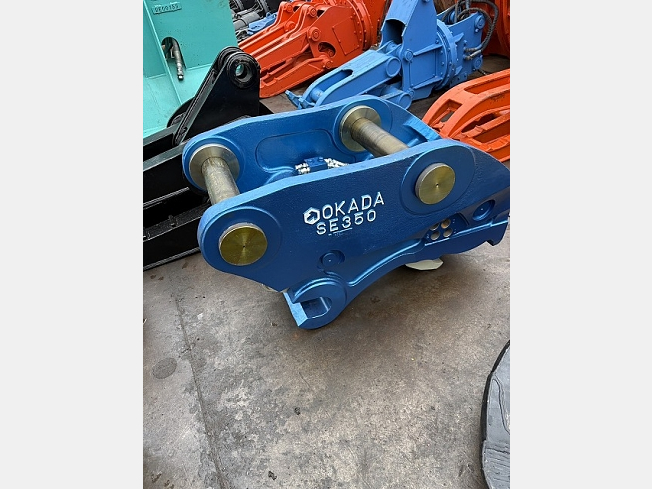 オカダアイヨン クイックカプラ | 大阪府のアタッチメント(建設機械