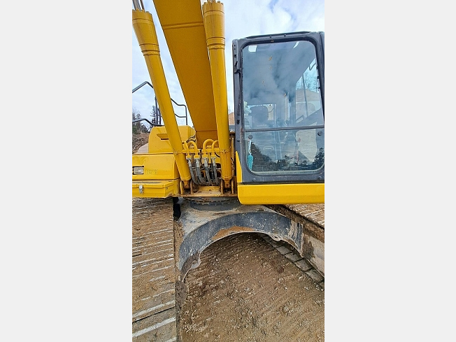 コマツ HB205-2 | 広島県の油圧ショベル(ユンボ) | BIGLEMON（ビッグ