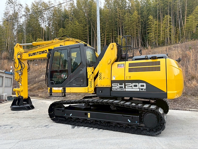 SUMITOMO SH200LC-7 (Excavators) at Osaka, Japan | Buy used
