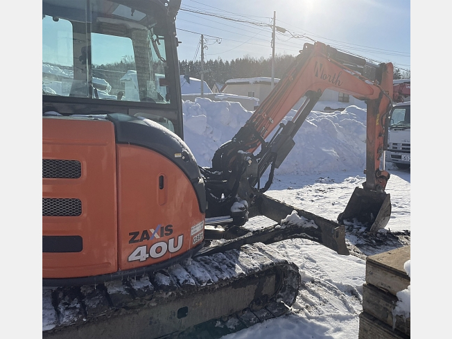 日立建機 ZX40U-5B | 北海道のミニ油圧ショベル(ミニユンボ