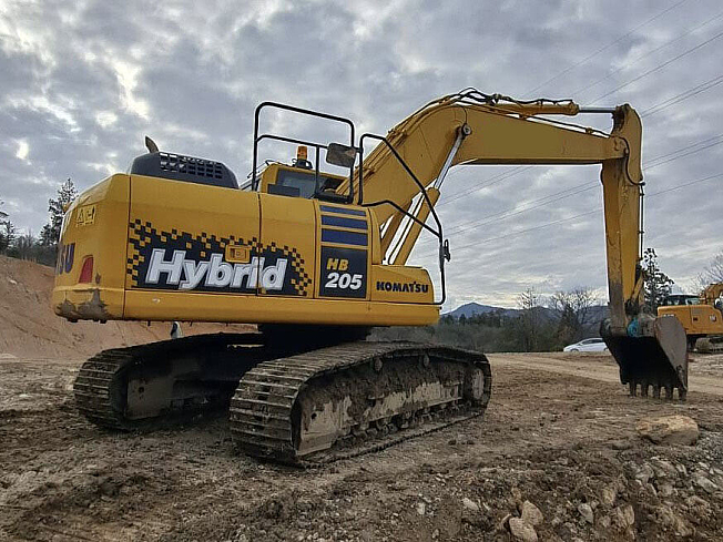 コマツ HB205-2 | 広島県の油圧ショベル(ユンボ) | BIGLEMON（ビッグ