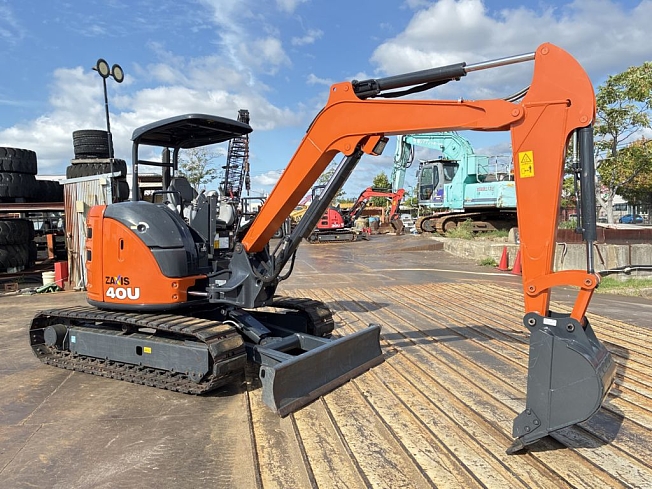 HITACHI ZX40U-5B (Mini excavators) at Hyogo, Japan | Buy used