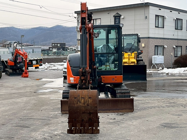 日立建機 ZX40U-5B | 北海道のミニ油圧ショベル(ミニユンボ