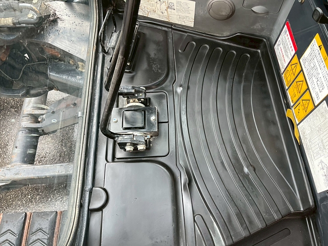 日立建機 ZX40U-5B | 北海道のミニ油圧ショベル(ミニユンボ