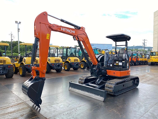 はち出品 HITACHI ZX8U-2 (Mini excavators) at Fukushima, Japan | Buy used