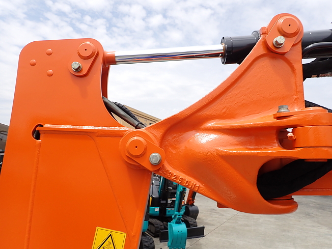 HITACHI ZX40UR-5B (Mini excavators) at Nagano, Japan | Buy used