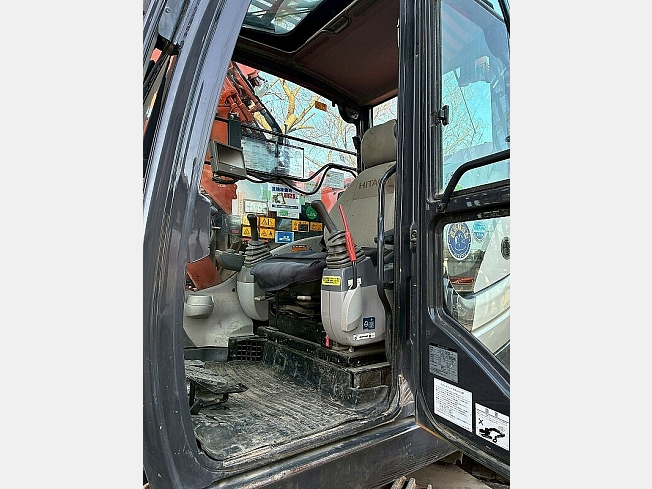 運搬車 日立建機 ZX225USRLCK-6 | 群馬県の油圧ショベル(ユンボ) | BIGLEMON
