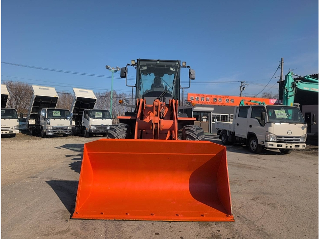 【中古】【動作OK】【店頭引取限定】万能スチールショベル君　6,930円（税込） TCM ZW100 | 北海道のタイヤショベル(ホイールローダー) | BIGLEMON