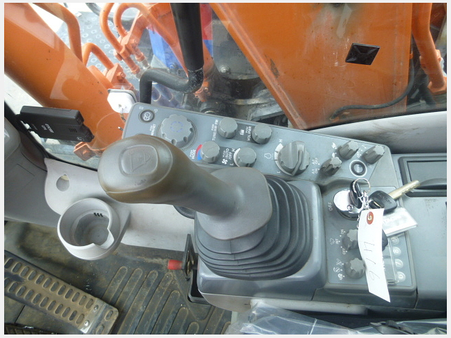 日立建機 ZX125W-6 | 北海道の油圧ショベル(ユンボ) | BIGLEMON