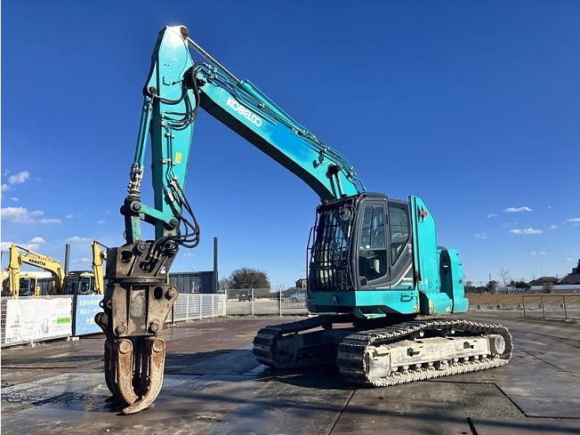 KOBELCO SK235SRDLC-3 (Excavators) at Ibaraki, Japan | Buy used