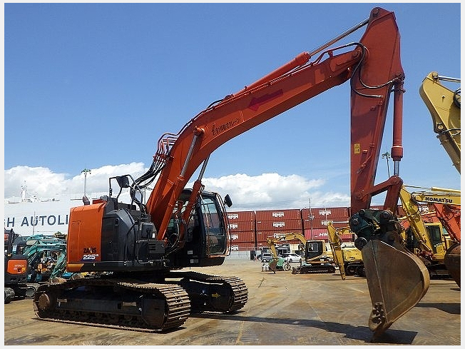 島 HITACHI ZX225US-6 (Excavators) at Mie, Japan | Buy used Japanese