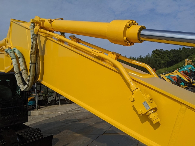 SUMITOMO SH135X-7 (Excavators) at Oita, Japan | Buy used Japanese