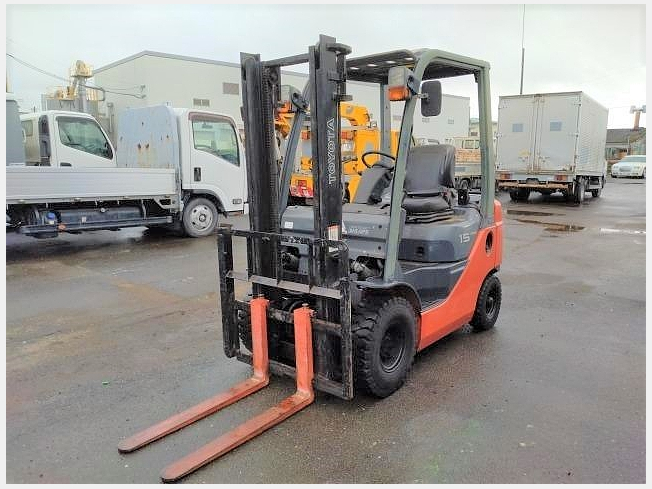 TOYOTA 8FG15 (Forklifts) at Osaka, Japan | Buy used Japanese