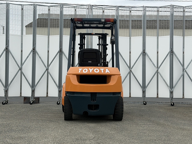 トヨタ 7FD25 | 埼玉県のフォークリフト | BIGLEMON（ビッグレモン