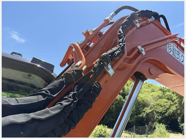 HITACHI ZX75US-5B (Excavators) at Kyoto, Japan | Buy used Japanese