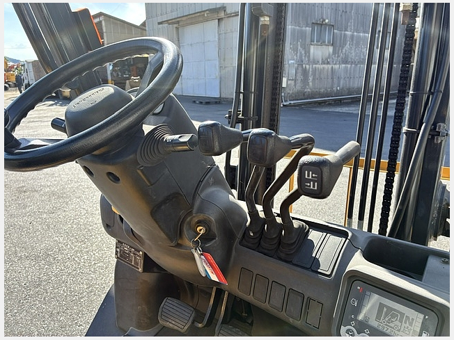 三菱ロジスネクスト FD25T5M | 岡山県のフォークリフト | BIGLEMON