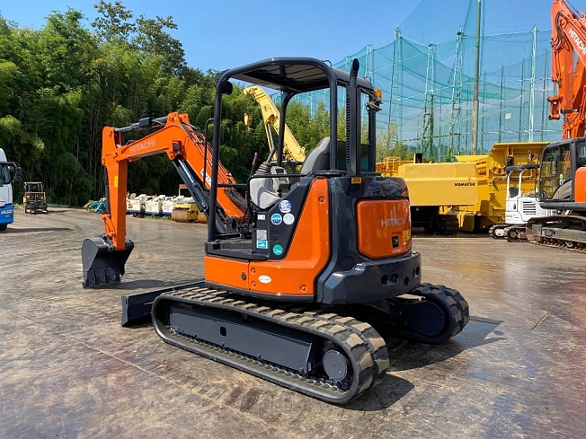 HITACHI ZX40U-5B (Mini excavators) at Aichi, Japan | Buy used