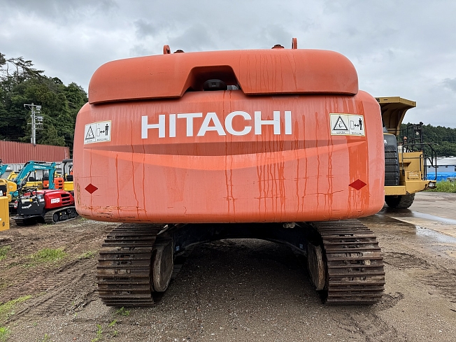 HITACHI ZX350LCK-3 (Excavators) at Tochigi, Japan | Buy used