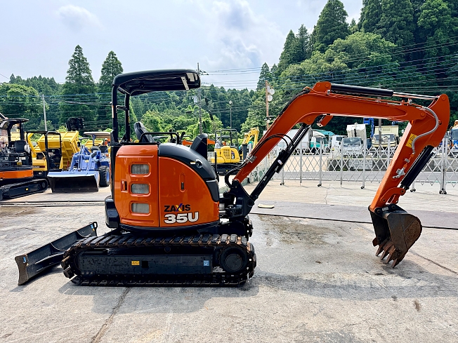 日立建機 ZX35U-5B | 千葉県のミニ油圧ショベル(ミニユンボ