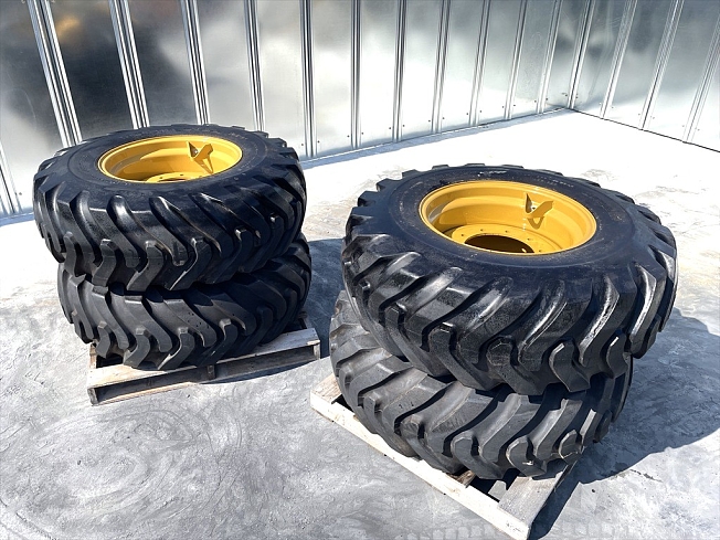 レモン出品 キャタピラー タイヤ | 兵庫県の中古パーツ | BIGLEMON（ビッグレモン