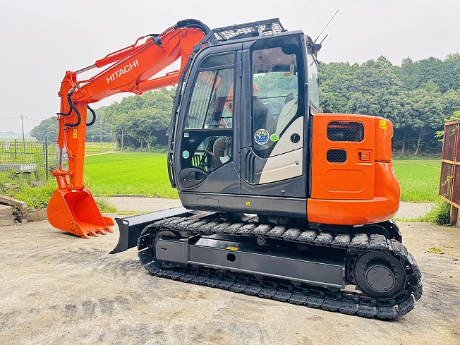 日立建機 ZX75USK-5B | 千葉県の油圧ショベル(ユンボ) | BIGLEMON