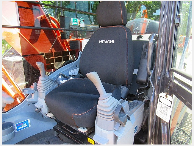 HITACHI ZX200-7 (Excavators) at Hokkaido, Japan | Buy used