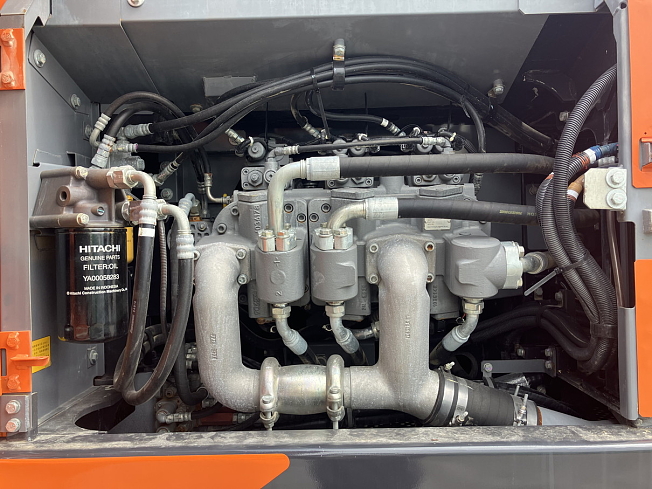 HITACHI ZX350LCK-6 (Excavators) at Gumma, Japan | Buy used