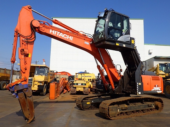 HITACHI ZX200LC-6 (Excavators) at Hyogo, Japan | Buy used Japanese