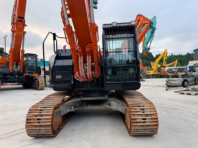 日立建機 ZX225USRLCK-5B | 千葉県の油圧ショベル(ユンボ) | BIGLEMON