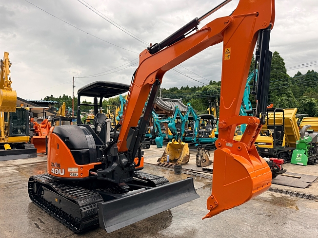HITACHI ZX40U-5B (Mini excavators) at Chiba, Japan | Buy used