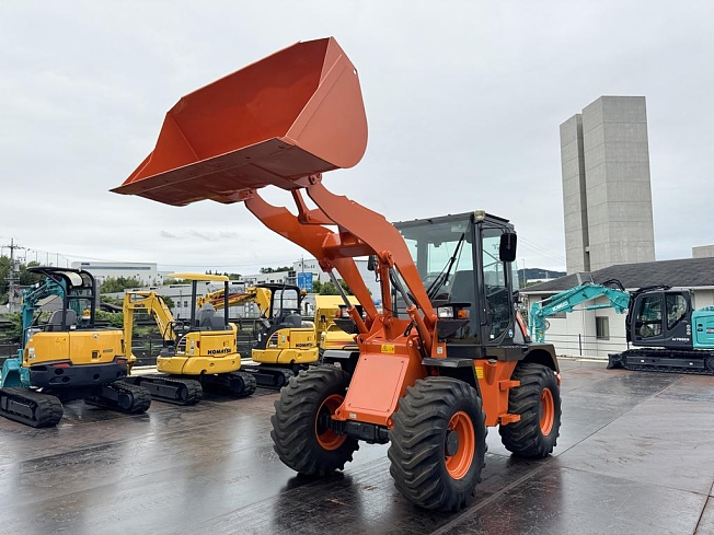 日立建機 ZW80-5B | 愛知県のタイヤショベル(ホイールローダー