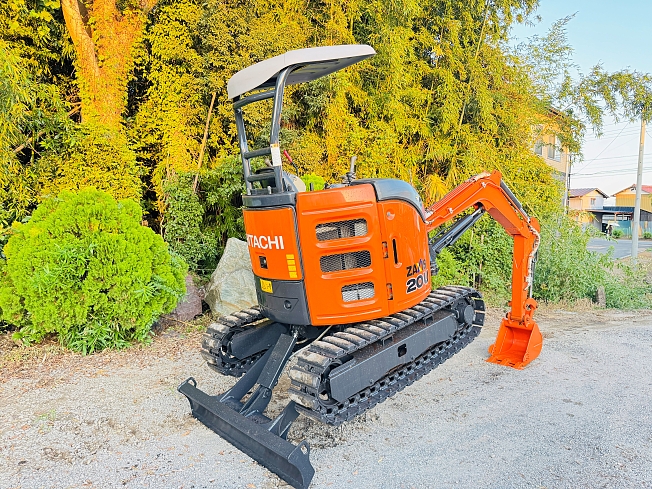 日立建機 ZX20U-5A | 千葉県のミニ油圧ショベル(ミニユンボ