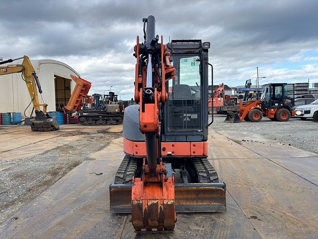 HITACHI ZX30UR-3 (Mini excavators) at Miyagi, Japan | Buy used