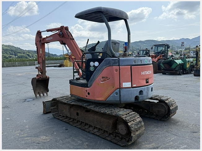 HITACHI ZX40U-2 (Mini excavators) at Fukuoka, Japan | Buy used